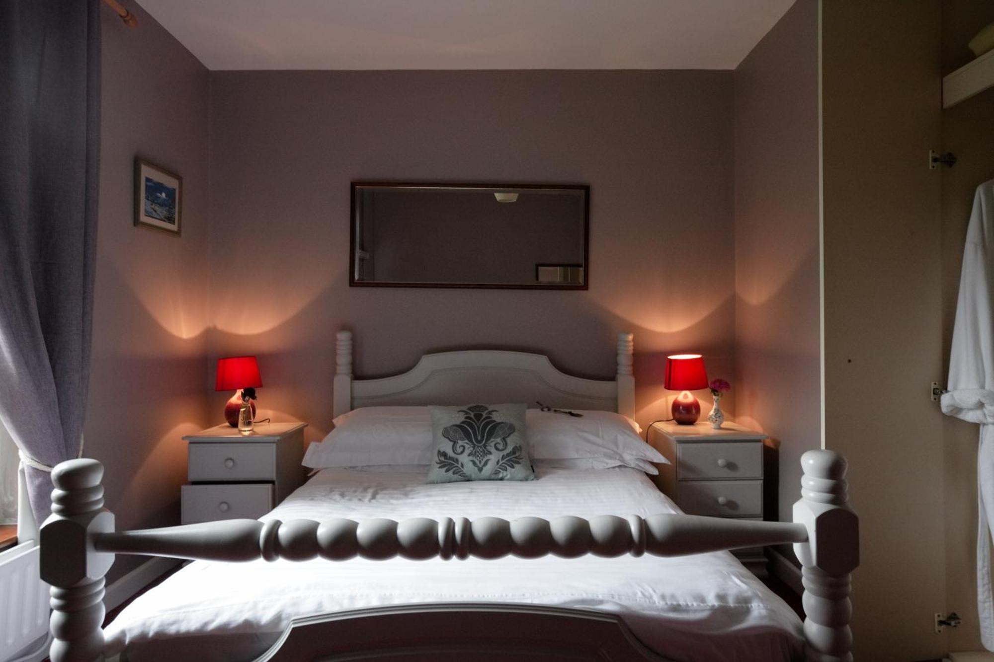 גלוואיי Abbey View Bed & Breakfast מראה חיצוני תמונה