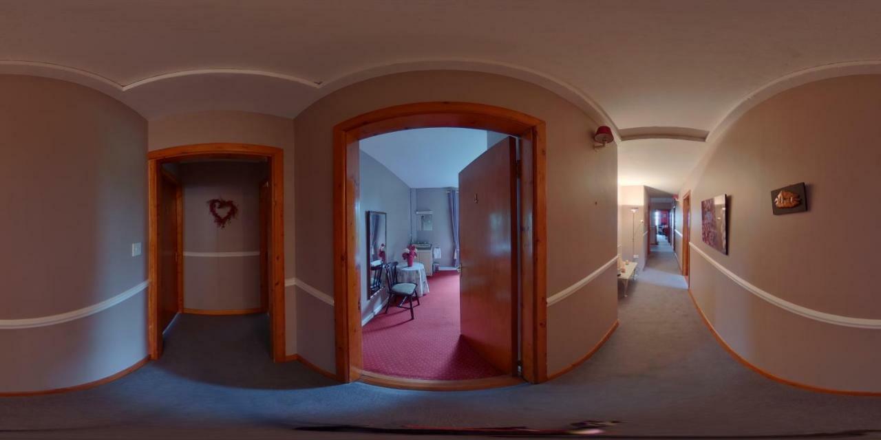 גלוואיי Abbey View Bed & Breakfast מראה חיצוני תמונה