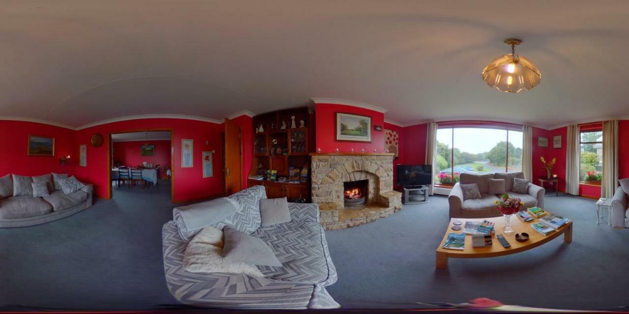 גלוואיי Abbey View Bed & Breakfast מראה חיצוני תמונה